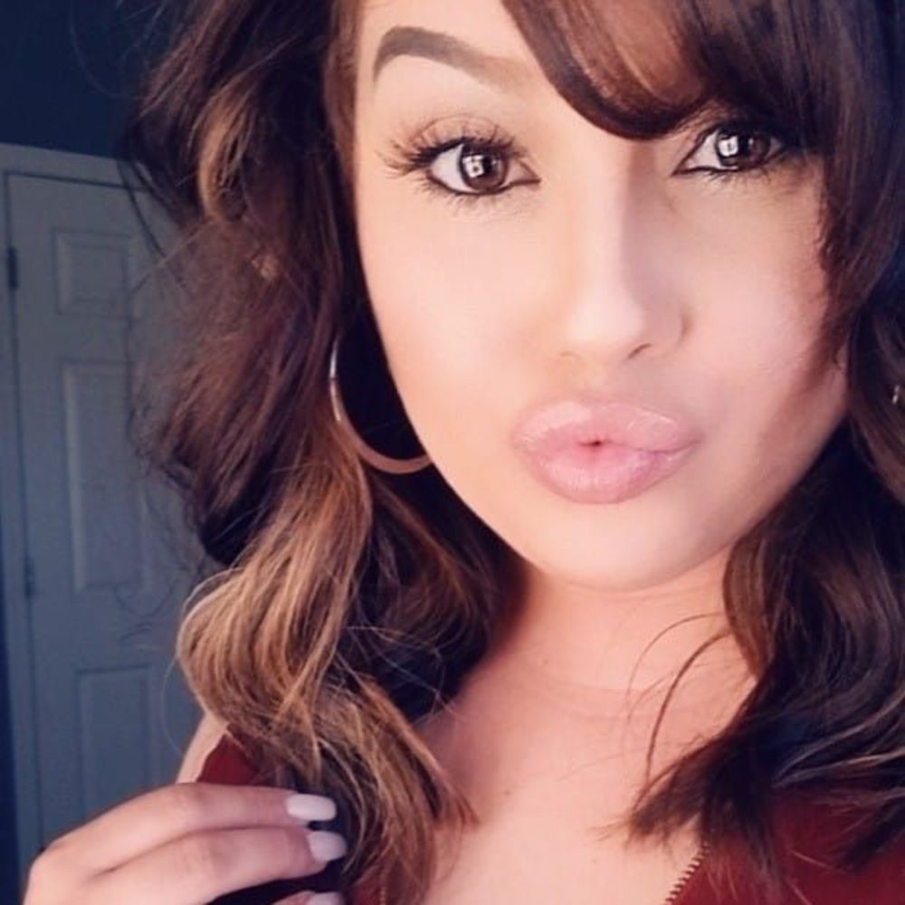 Meet your Posher, Kylee